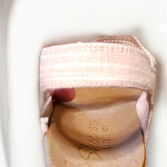 SKETCHERS cork luxe foam pink wedges size 10 M shoes 2.5”in wedge heel Pre Loved - Picture 7 of 13